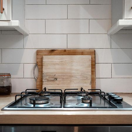 3 Bedroom Central Apartment In Belfast City Centre Kültér fotó