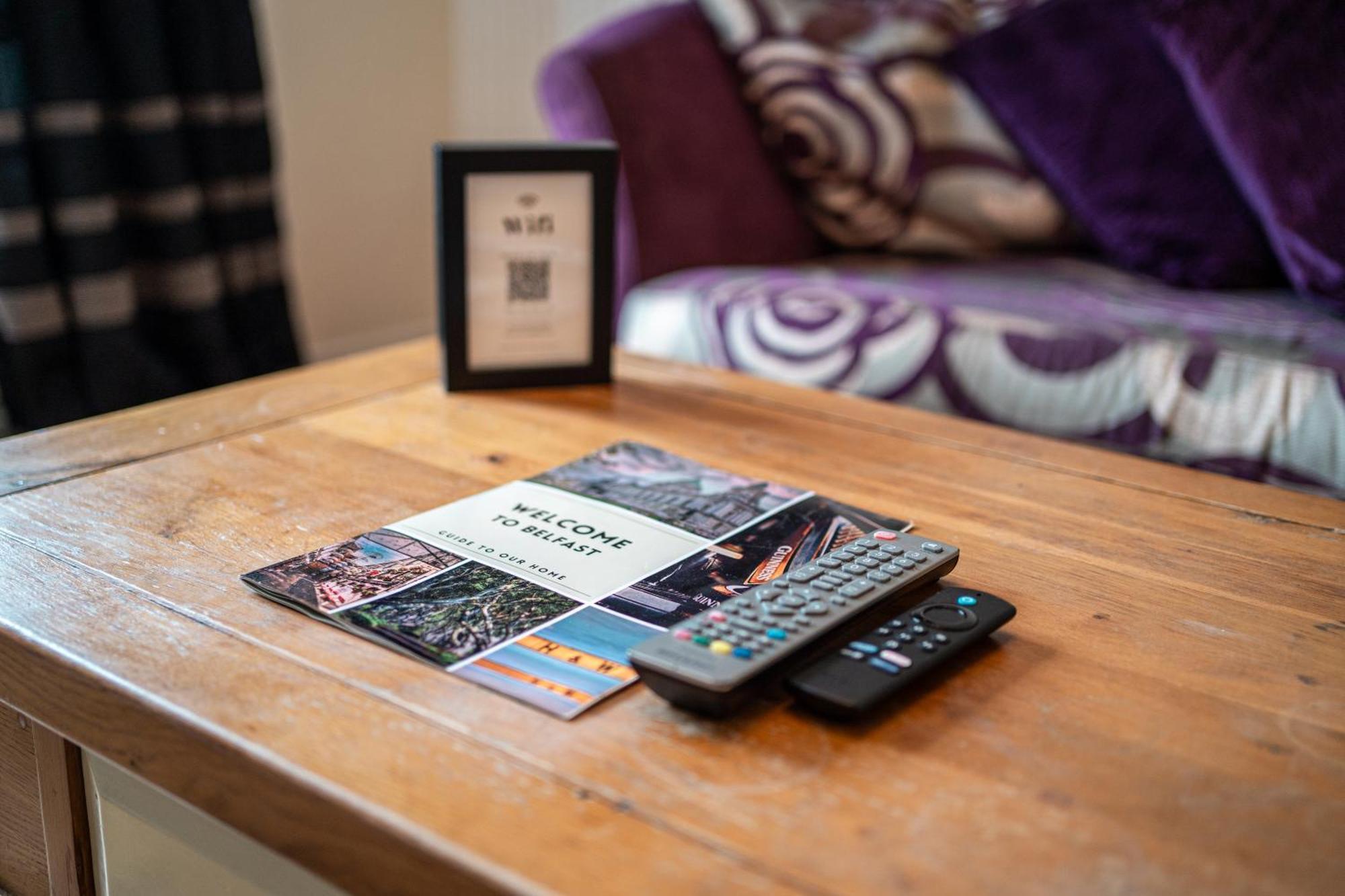 3 Bedroom Central Apartment In Belfast City Centre Kültér fotó